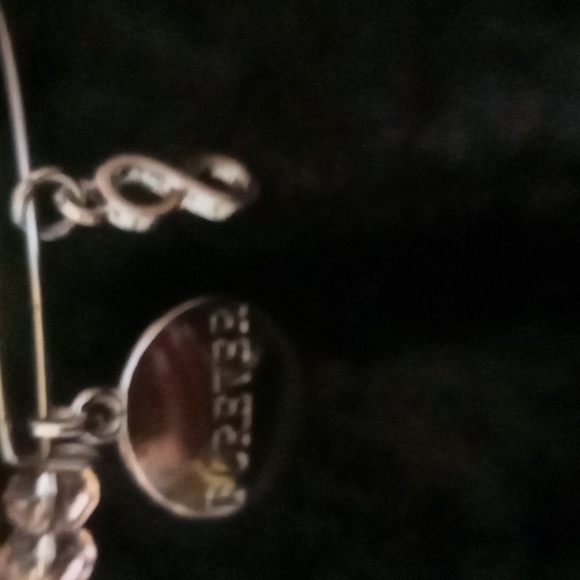 Three bangle bracelet's lots of charm one beaded bangle all expandable.in silver - Picture 2 of 9